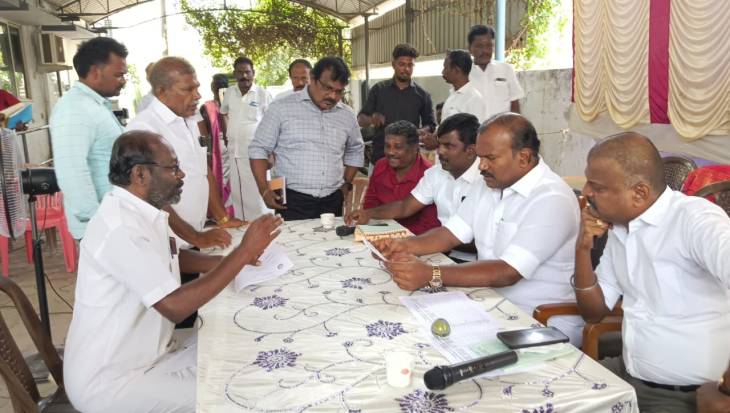 கழிவு நீரை அகற்ற எந்த நடவடிக்கையும் இல்லை..., மக்களை திரட்டி ஆர்பாட்டம் நடத்துவதை தவிர வேறு வழியில்லை!!