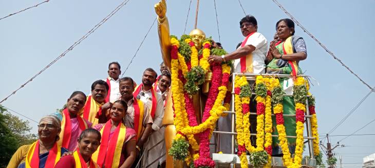 டாக்டர் அம்பேத்கரின் 135 வது பிறந்தநாள் விழா - தூத்துக்குடி சமக சார்பில் மரியாதை!!