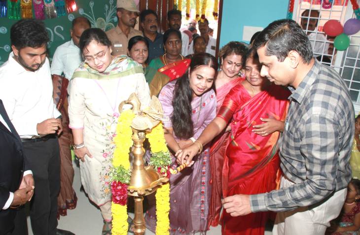 தூத்துக்குடியில் 47 இலட்சம் மதிப்பில் இரு அங்கன்வாடி மையம் அமைச்சர் கீதாஜீவன் திறந்து வைத்தார்!!