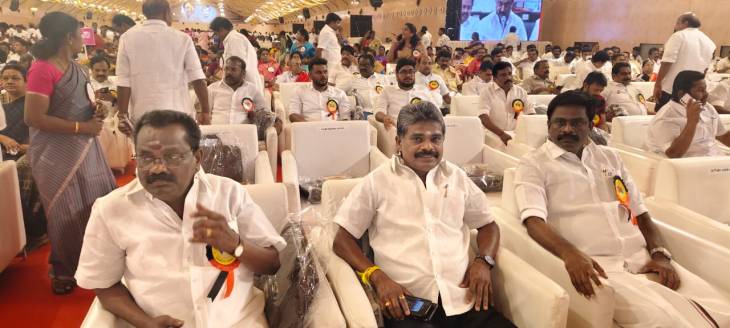 மதுரையில் நடைபெறும் திமுக பொதுக்குழுவில் ஒட்டப்பிடாரம் சட்டமன்ற உறுப்பினர் சண்முகையா பங்கேற்பு!!