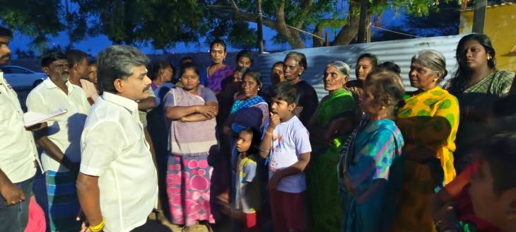 குலசேகரநல்லூர் கிராமத்தில் சட்டமன்ற உறுப்பினர் எம்.சி. சண்முகையா பொதுமக்களை நேரில் சந்தித்து குறை கேட்பு!!