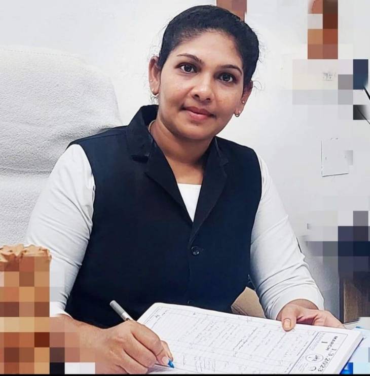 தூத்துக்குடி மாவட்ட ஆட்சியர் அலுவலகம் முன்பு திரண்ட ஸ்டெர்லைட்  ஆதரவாளர்களுக்கு மக்கள் நல உரிமை அமைப்பாளர் அருணா தேவி ரமேஷ் பாண்டியன் கடும் கண்டனம்!!