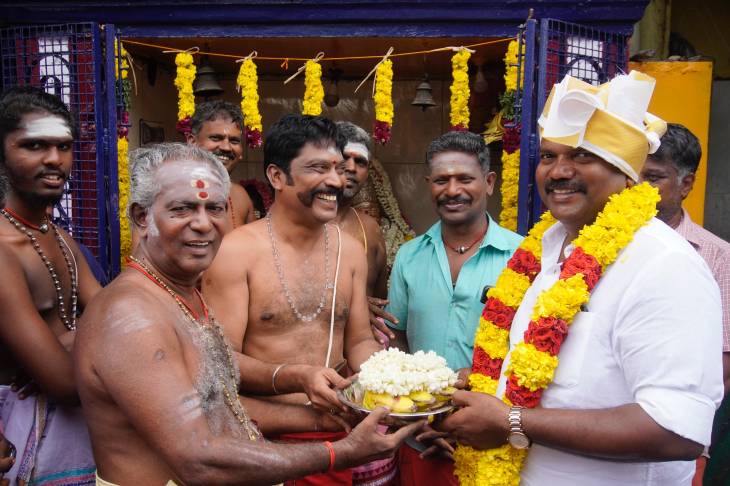 தூத்துக்குடி ஸ்ரீ பேச்சியம்மன், ஸ்ரீ சுடலைமாடசாமி கோவில் கொடையை முன்னிட்டு இன்று நடைபெற்ற கால் நாட்டு விழாவில் மேயர் பெரியசாமி ஜெகன் பங்கேற்பு!!