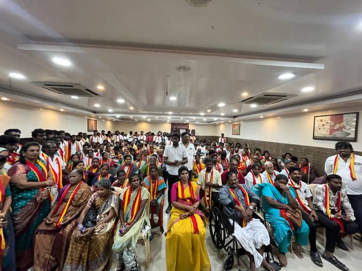 தூத்துக்குடியில் மாற்றுத்திறனாளிகள் உட்பட பலர் மாவட்ட பொறுப்பாளர் அஜிதா ஆக்னல் தலைமையில் தவெகவில் ஐக்கியம்!!