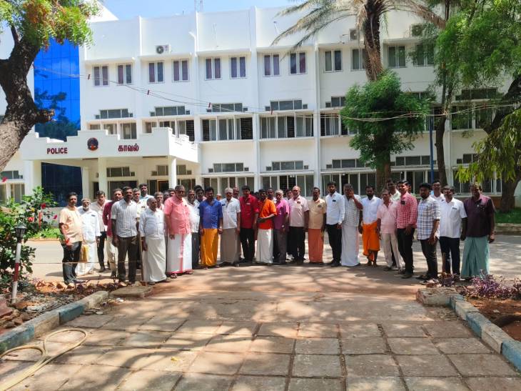 இந்து முன்னணி நிர்வாகிகள் அலைக்கழிப்பு - தூத்துக்குடி மாவட்ட காவல்துறையை கண்டித்து வெளிநடப்பு!!