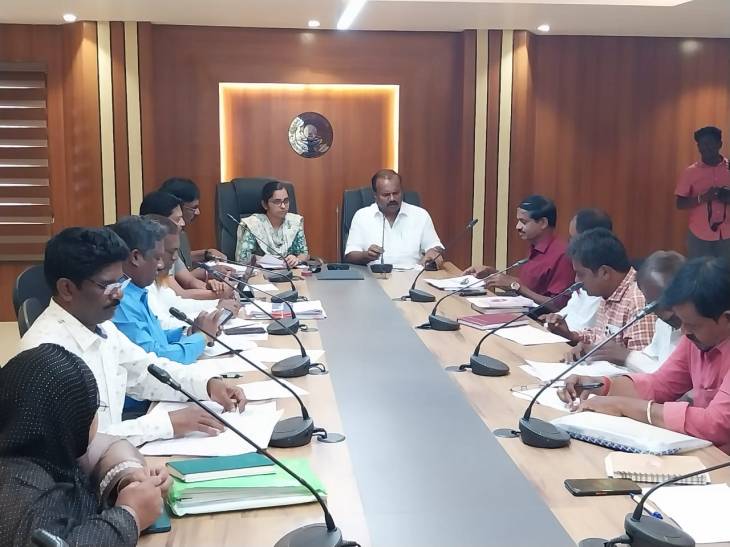 மழை காலத்திற்குள் அனைத்து பணிகளையும் விரைவாக முடிக்க ஒப்பந்ததாரர்களுக்கு மேயர் ஜெகன் பெரியசாமி உத்தரவு!!