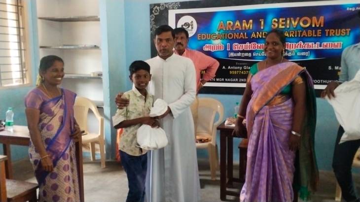 ஊட்டச்சத்து உணவு விழிப்புணர்வு நிகழ்ச்சி – அறம் 1 செய்வோம் அறக்கட்டளை சார்பில் சிறப்பாக நடைபெற்றது!!
