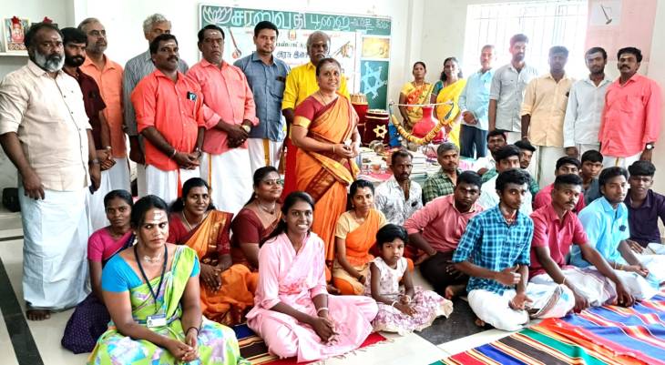 தூத்துக்குடி அரசு இசைப்பள்ளியில் சிறப்பாக நடைபெற்ற சரஸ்வதி பூஜை விழா!!