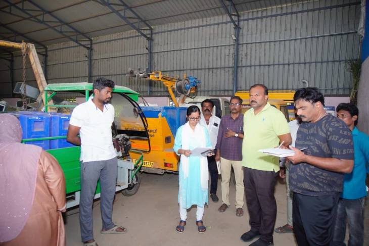 தூத்துக்குடி மாநகராட்சியின் வாகனப் பணிமனைக்கு மேயர் ஜெகன் பெரியசாமி நேரடி பார்வை!!
