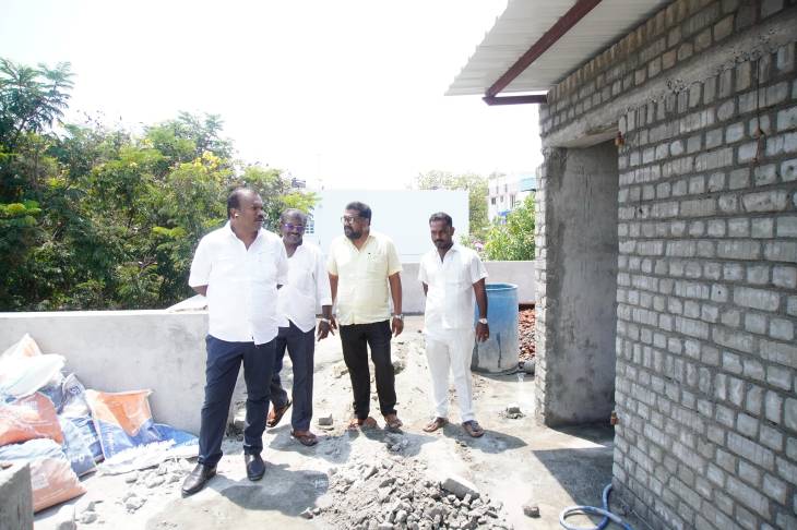 “நமக்கு நாமே திட்டத்தில் நூலகம் – மேயர் ஜெகன் பெரியசாமி நேரில் ஆய்வு!”