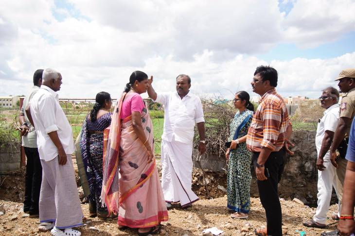 திரேஸ்புரம் முதல் உப்பாற்று வரை – மழைநீர் வெளியேற்றம் கண்காணித்த மேயர் ஜெகன் பெரியசாமி!
