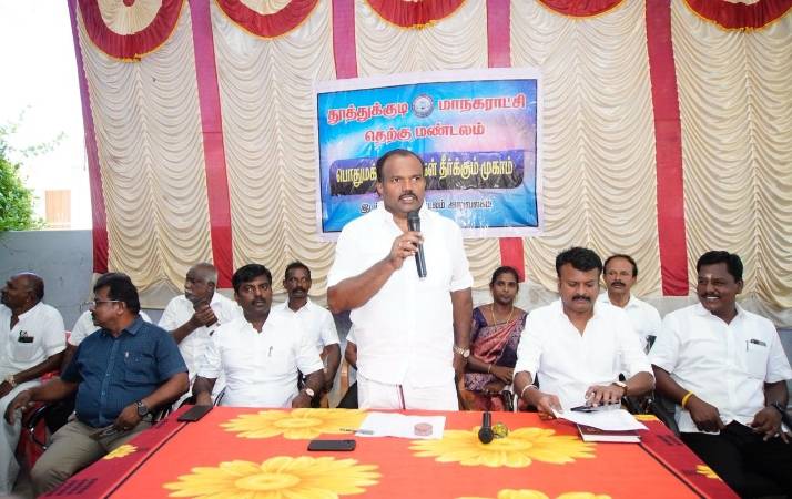 தூத்துக்குடியில் மேயர் ஜெகன் பெரியசாமி தலைமையில் மக்கள் குறைதீர்க்கும் முகாமும் – வடிகால் பணிகள் ஆய்வும்!!