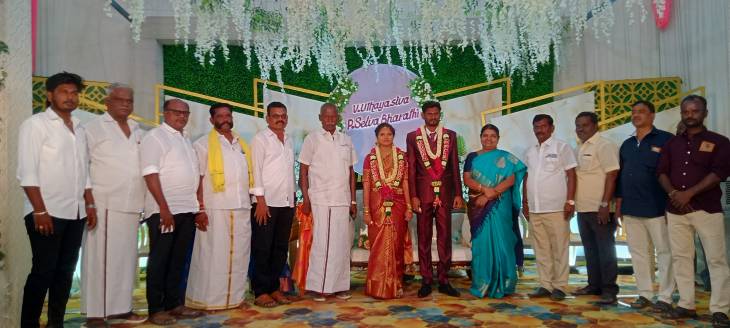வெயில்ராஜ் இல்ல திருமண விழாவில் அமைச்சர் கீதா ஜீவன் கலந்துகொண்டு மணமக்களை வாழ்த்தினார்!!