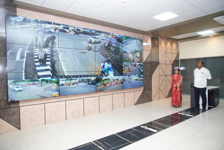 “முழு தூத்துக்குடி கண்காணிப்பில்: மாநகரில் 3000 கேமரா பொருத்த திட்டம் — மழை, குப்பை, போக்குவரத்து அனைத்தும் ஒரு கிளிக்கில் கண்காணிப்பு!”
