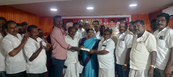 அமைச்சர் கீதா ஜீவன் தலைமையில் தூத்துக்குடியில் உலக மீனவர் தின படகு போட்டி & நலத்திட்ட உதவி விழா சிறப்பாக நிறைவு!!
