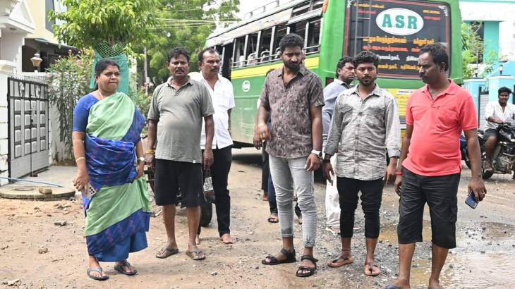 தூத்துக்குடி புஷ்பா நகர் மழைநீர் நிலையை அமைச்சர் கீதா ஜீவன் நேரில் ஆய்வு!!