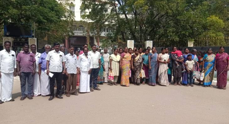 இலவச வீட்டு மனைகள் ஆக்கிரமிப்பு – பயனாளர்களுக்கு உரிமை கிடைக்க கலெக்டரிடம் முறையீடு!!