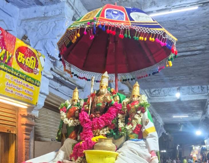 மாவீரர் வீரபாண்டிய கட்டபொம்மு மாசி திருவிழா மண்டகப்படி சிறப்பாக நிறைவு அருள்மிகு வீரசக்க தேவி ஆலயக் குழுவின் முயற்சி பாராட்டுக்குரியது!!