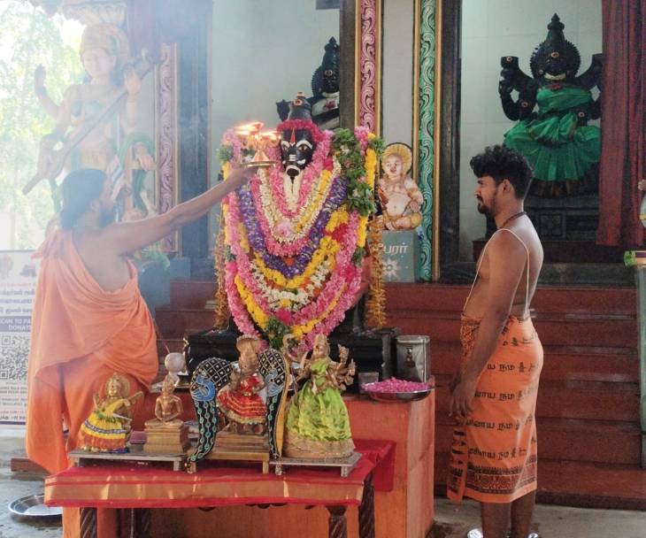 பங்குனி பஞ்சமியை முன்னிட்டு ஸ்ரீ பிரத்தியங்கிரா தேவி ஆலயத்தில் மஹா யாகம் – பக்தர்கள் திரளான பங்கேற்பு!!