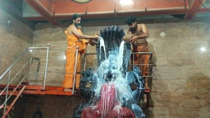 அமாவாசை நாளில் பிரத்தியங்கிரா தேவி அருள்விழா – திரளான பக்தர்கள் பங்கேற்பு!!