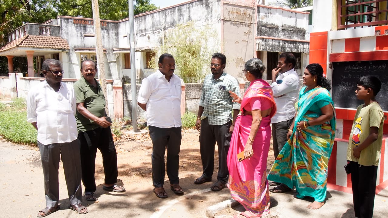 சங்கர் காலணியில் குடிநீர் வசதியை மேம்படுத்த மேயர் ஜெகன் பெரியசாமி நேரில் ஆய்வு!!