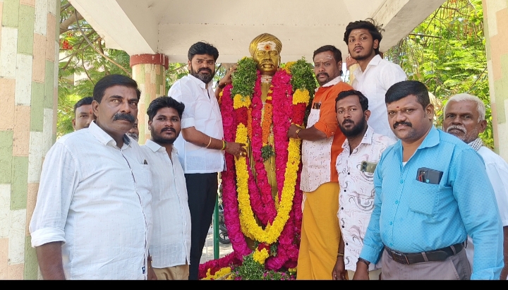 தமிழ்நாடு வஉசி பேரவை சார்பில் வஉசி சிலைக்கு மாலை அணிவித்து மரியாதை!!